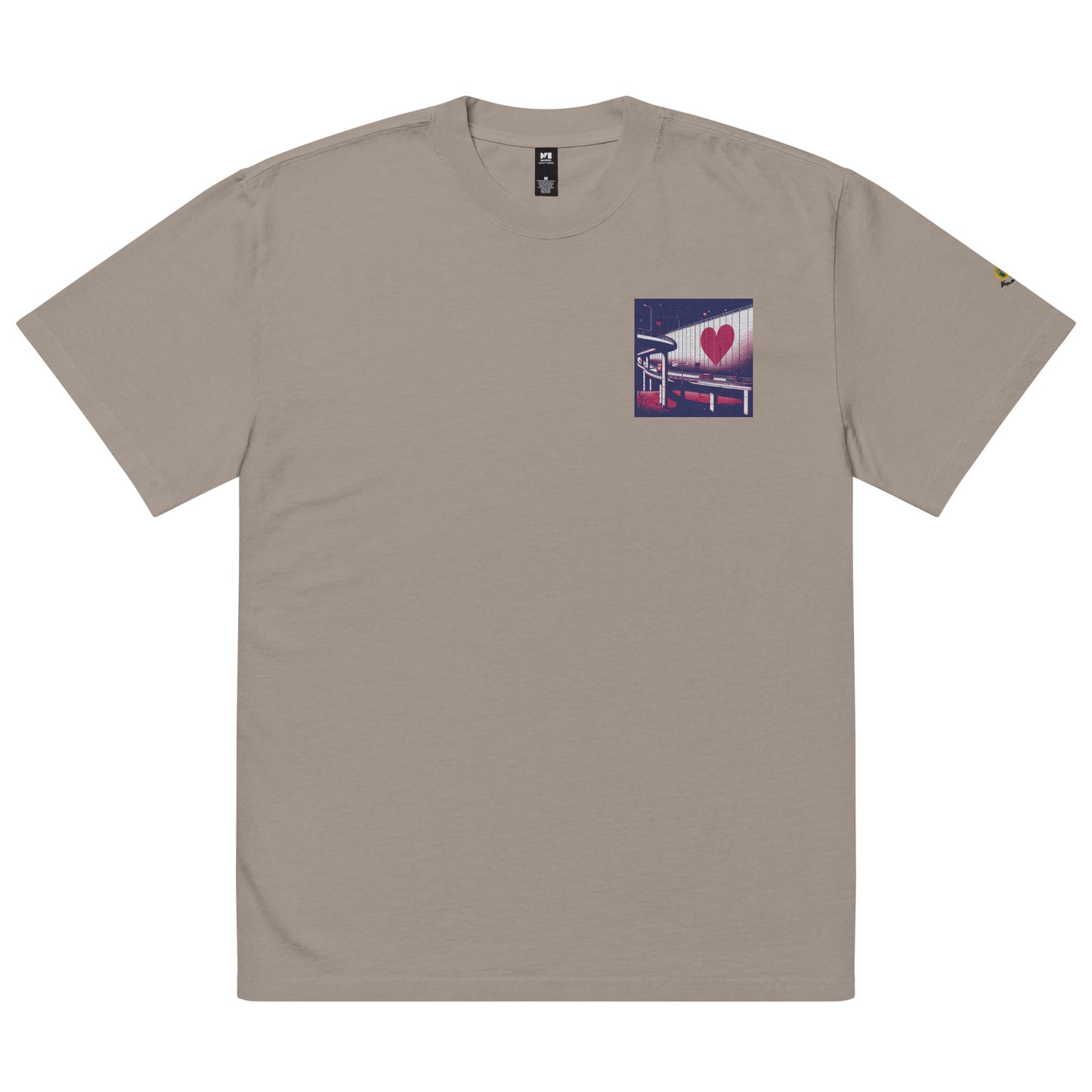Love in the Air  Oversized faded t-shirt Limited edition design